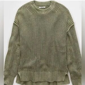 MAKE AN OFFER AMERICAN EAGLE Outfitters Sage WEEKEND Knit Crew Neck Sweater